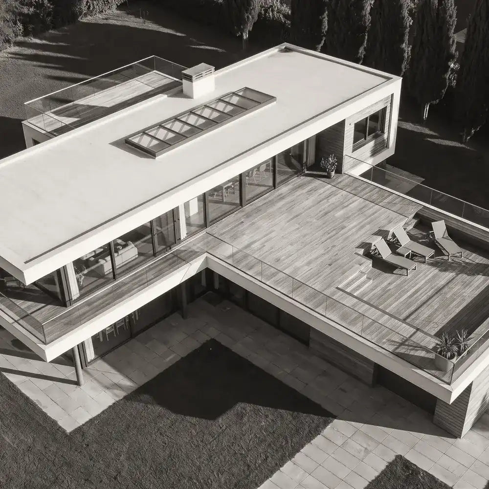 Villa de plain-pied avec terrasse, vue aérienne du projet